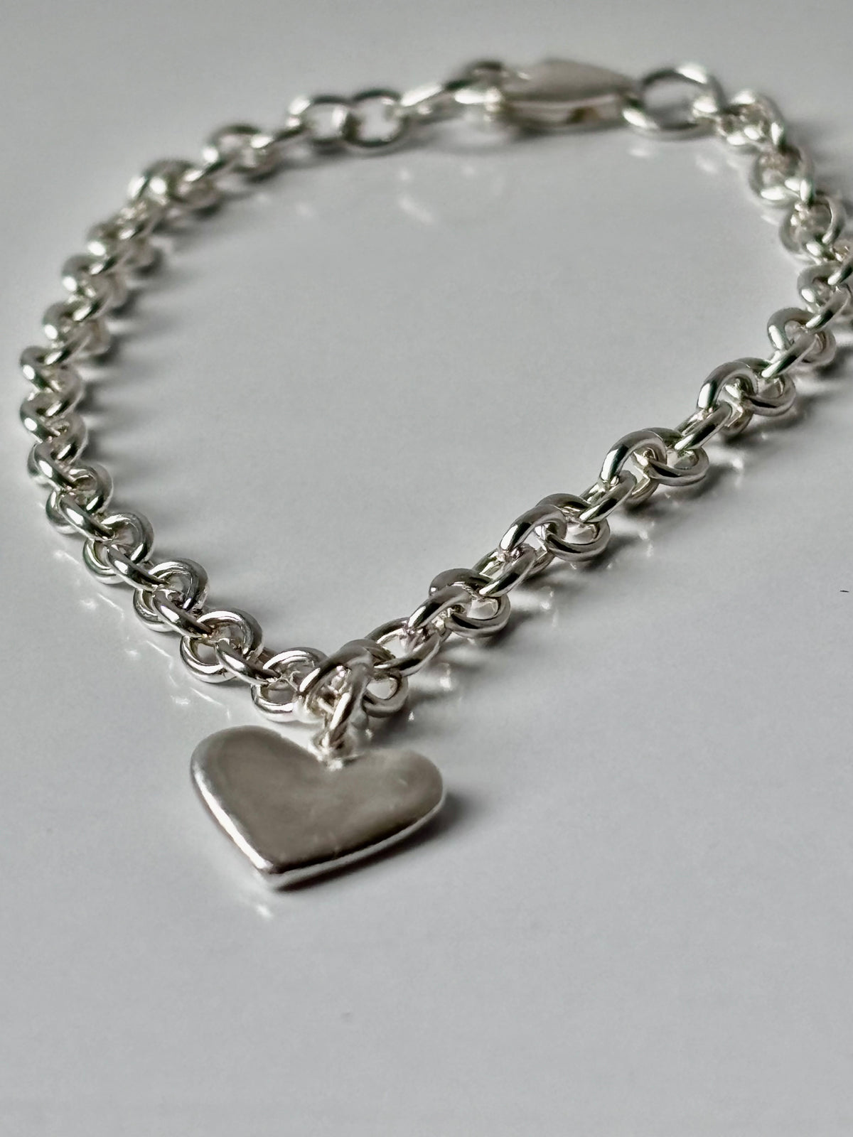 Mini Ripple Heart Charm Bracelet