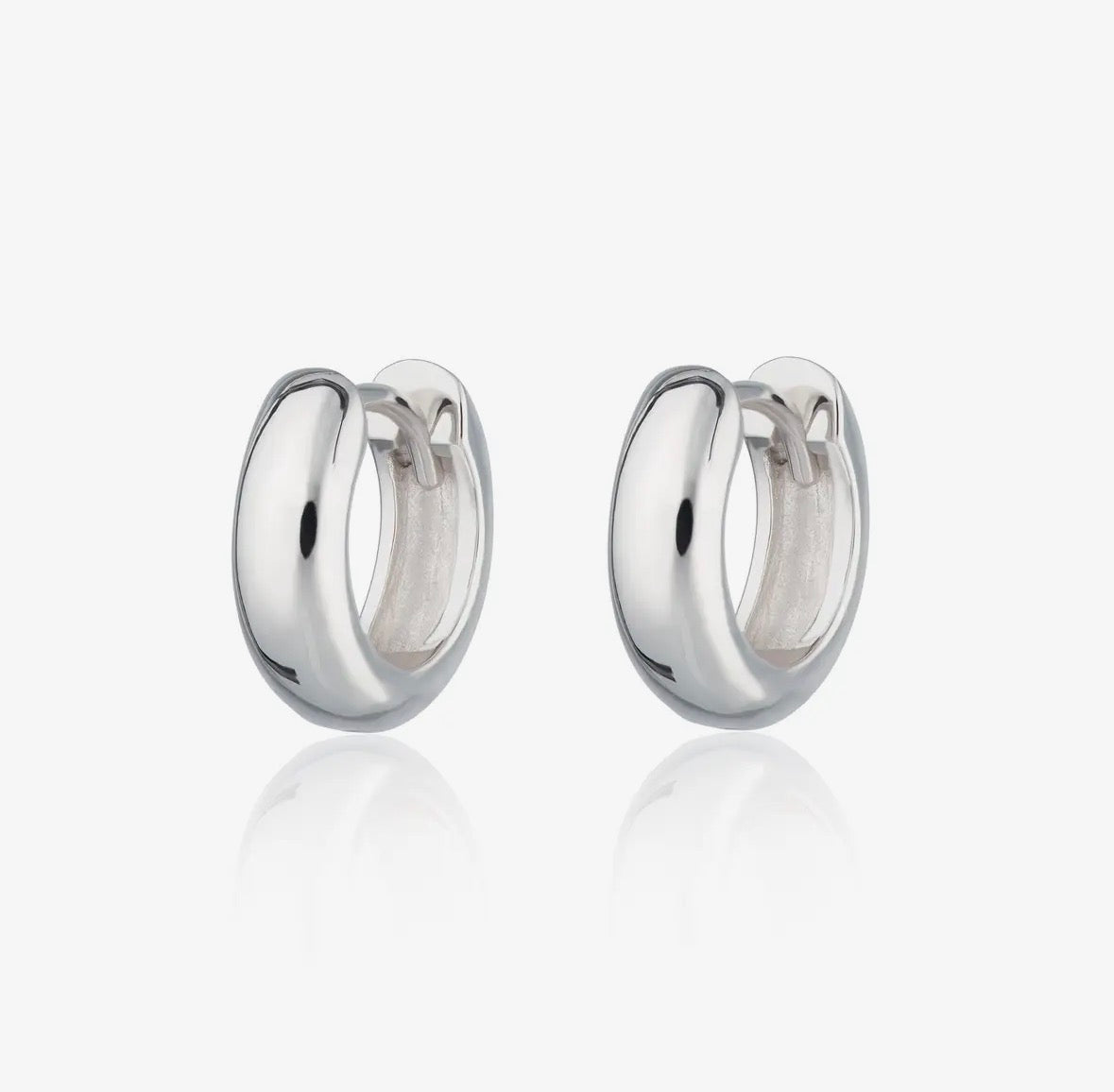 Chunky Huggie Earring - Scream Pretty
