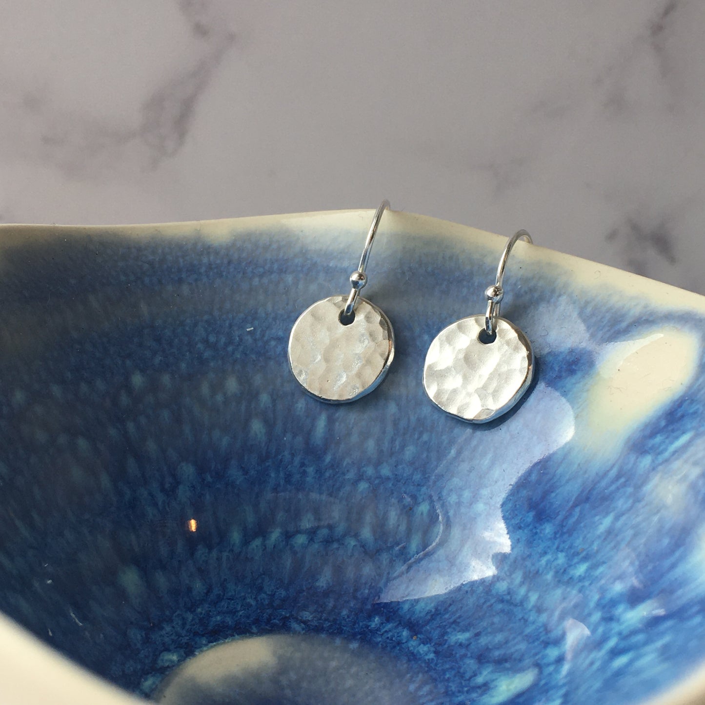 HAMMERED CIRCLE DROP EARRINGS